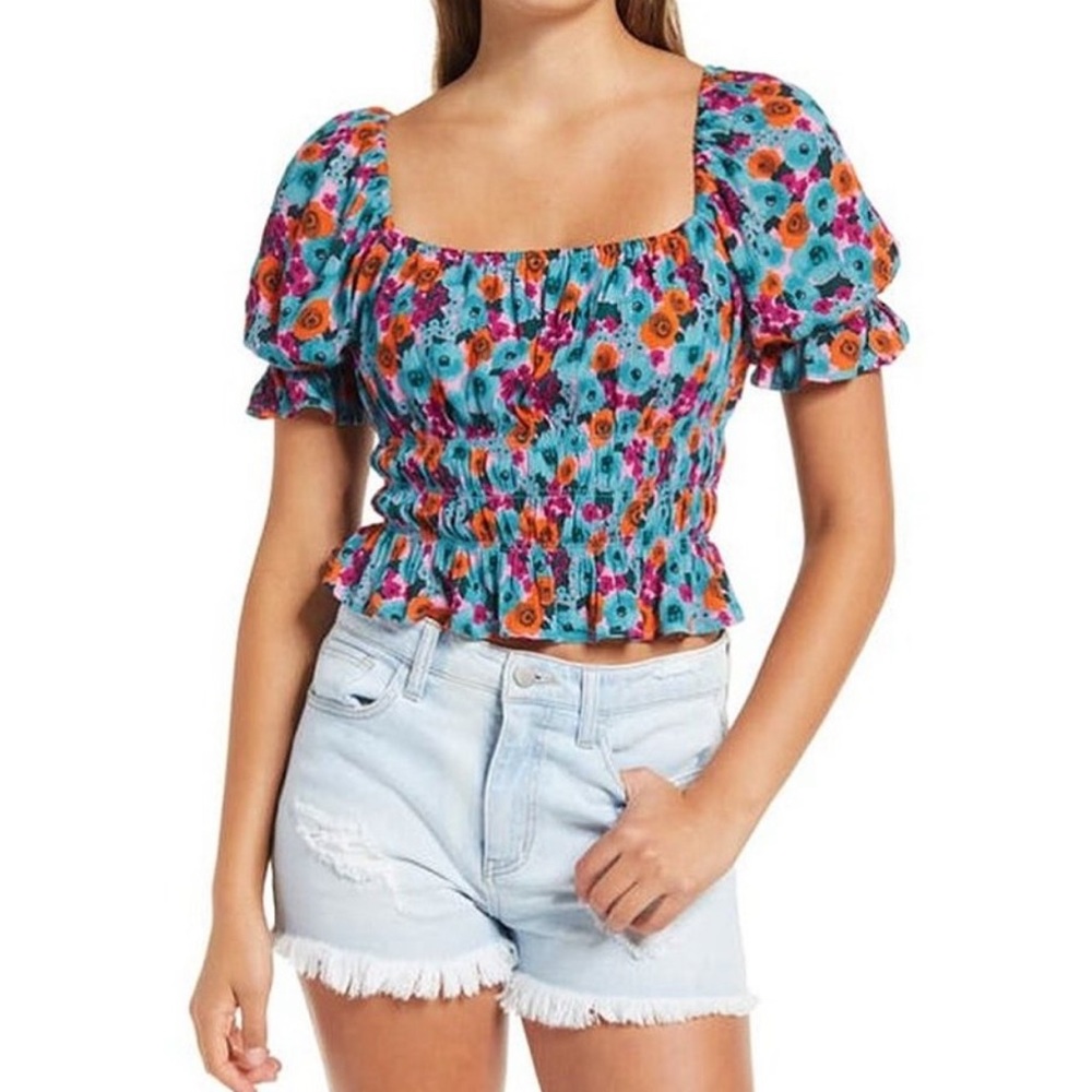 ALL IN FAVOR Puffed Sleeves Floral Print Smocked Square Neck Crop Blouse Tops
